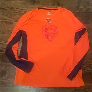Men’s Cool Gear Chicago Bears Long sleeve T - size L